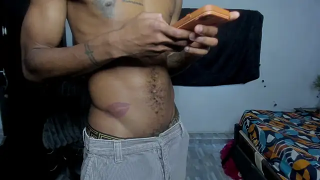 Kofi_exotic_2's Webcam Show