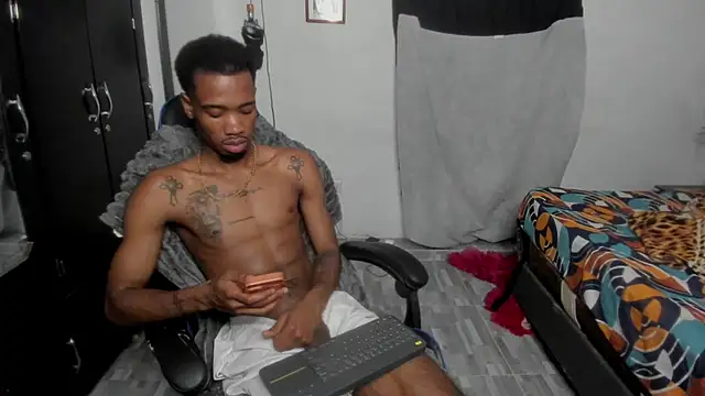 عرض كام Kofi_exotic_2