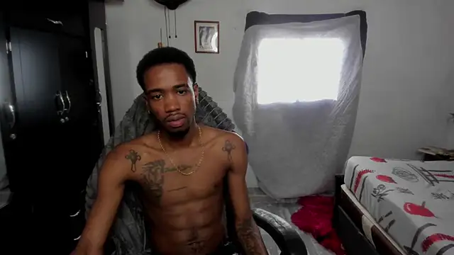 Kofi_exotic_2 Show Webcam