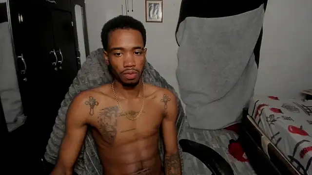 Kofi_exotic_2's Webcam Show