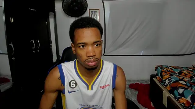 Kofi_exotic_2 Webcam show