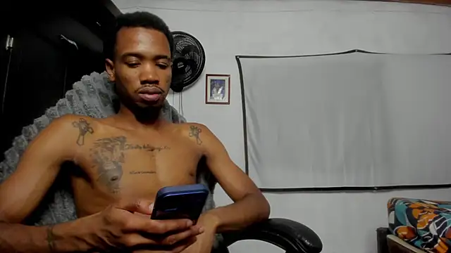 Kofi_exotic_2 Webcam Show