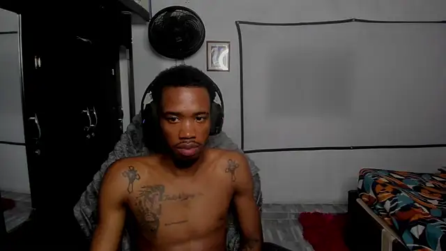 Kofi_exotic_2 – webcam-show