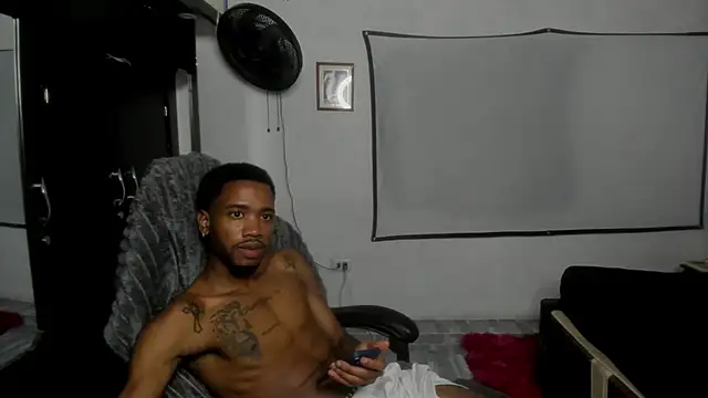Kofi_exotic_2 Show Webcam