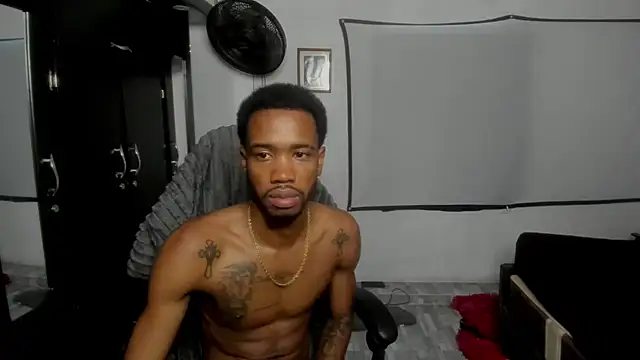 Kofi_exotic_2 网络视讯表演