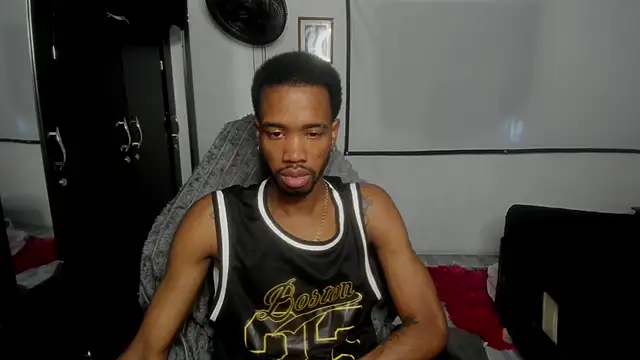 Kofi_exotic_2 Webcam Show