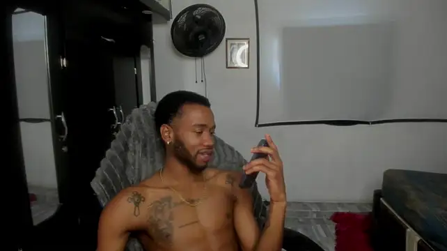 Kofi_exotic_2 Шоу с уебкамера