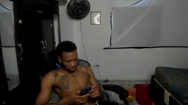 Kofi_exotic_2 – webcam-show