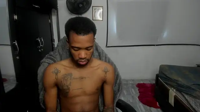 Kofi_exotic_2 网络视讯表演