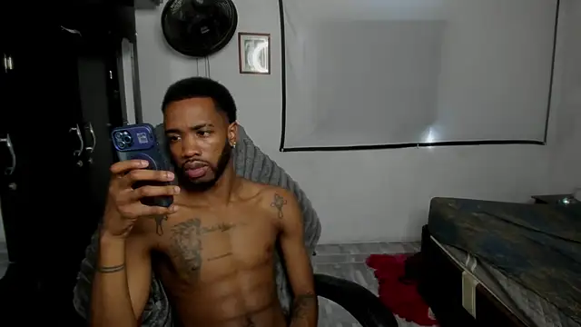 Kofi_exotic_2 webcam show