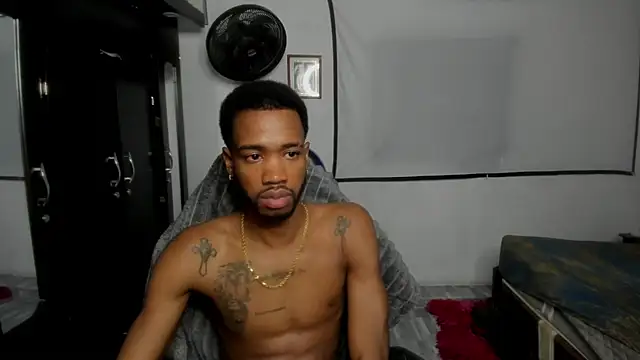 Show de webcam de Kofi_exotic_2