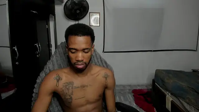 Kofi_exotic_2 Webcam-Show