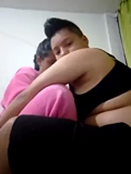 PinkMoonGirlsのウェブカメラショー