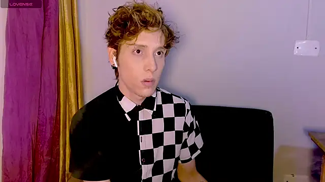 DannyParker_ Webcam Show