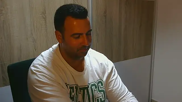 Pertunjukan Kamera Web VanillaTime78-Jorge