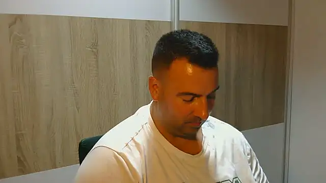VanillaTime78-Jorge Show in webcam