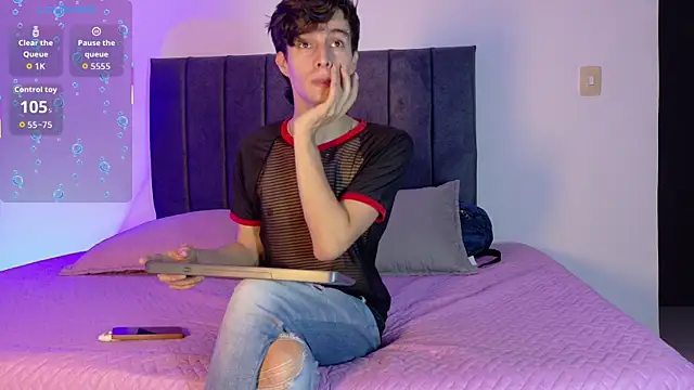 Show modela axxxel_twink na web-kameri