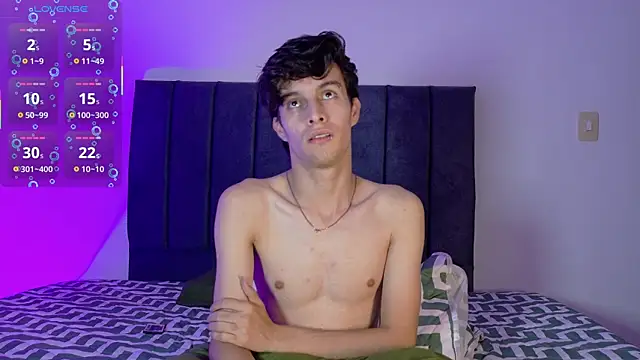 Show de axxxel_twink na webcam