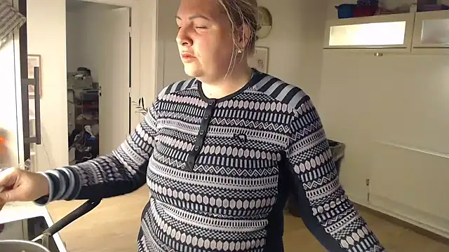 Amanda_Norskn Webbikameraesitys