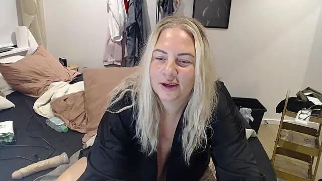 Amanda_Norskn Webbikameraesitys