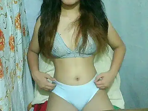 HornyWetPussy4un Webbikameraesitys