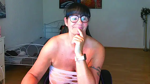 Sylly's Live XXX Chat