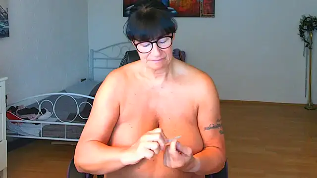 Sylly – webcam-show