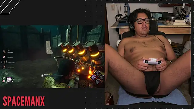 spacemanx_eddy: διαδικτυακό σόου στην κάμερα