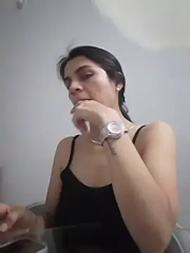 Chat +18 de EvaMiranda ao vivo