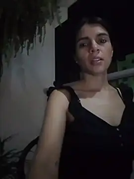 EvaMiranda Chat XXX in diretta