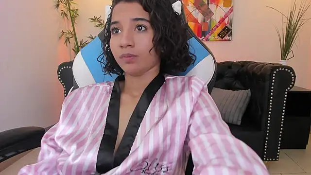 Emily_bruss' Live XXX Chat