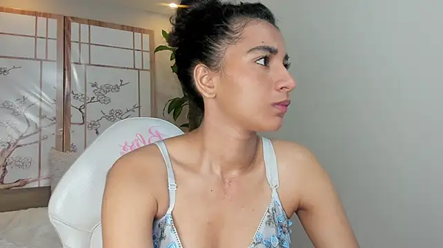 Emily_bruss 라이브 XXX 채팅