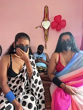 Pokazy przed kamerką – Payal_143
