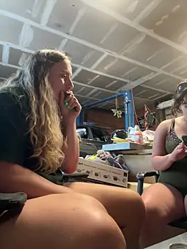 mommy69thristy2 Шоу с уебкамера