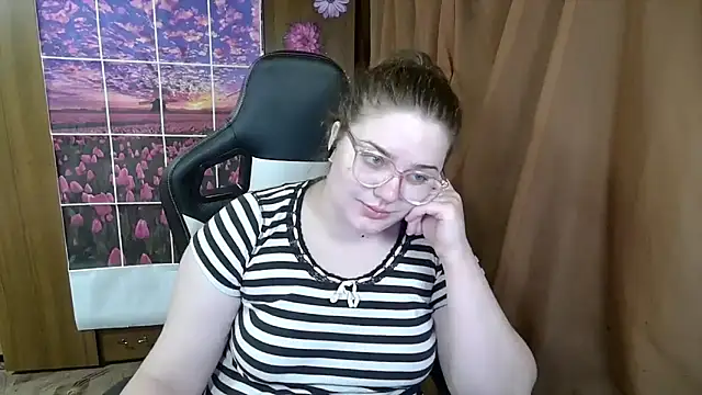 Chatroom XXX en direct de Teasing_Dora