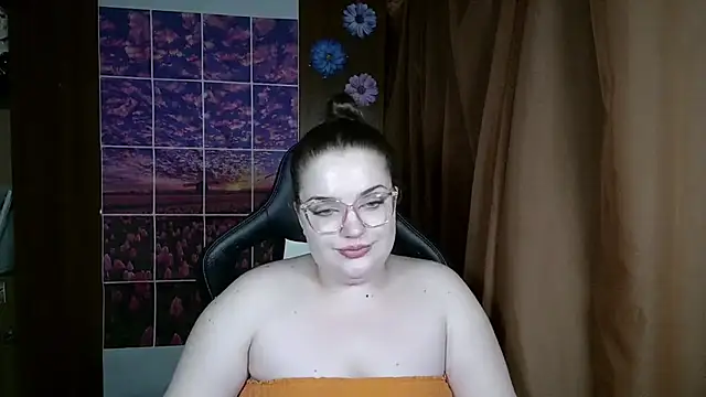 Chat XXX Live Teasing_Dora
