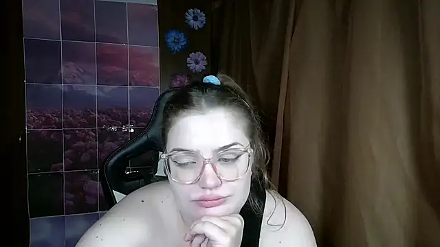 Teasing_Dora's Live XXX Chat