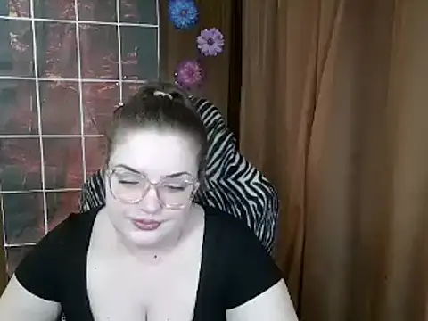 Show de Teasing_Dora na webcam