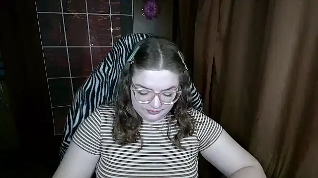 Teasing_Dora's Webcam Show