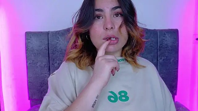 Kennya_Rodriguez 现场聊天室