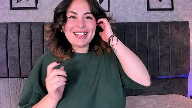 Kennya_Rodriguez Chat XXX in diretta