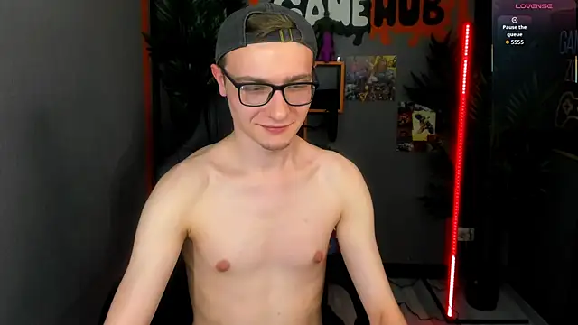 Emmit_Barker webcam show