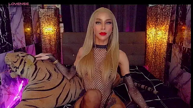 SeductiveSamanthaTS Webcamshow