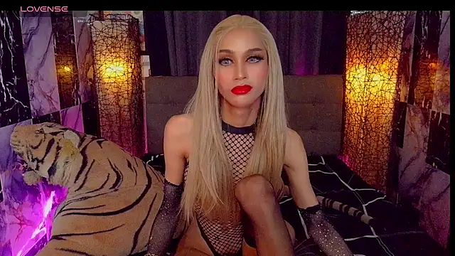 SeductiveSamanthaTS Webcam show