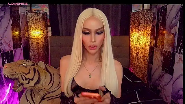SeductiveSamanthaTS – webcam-show