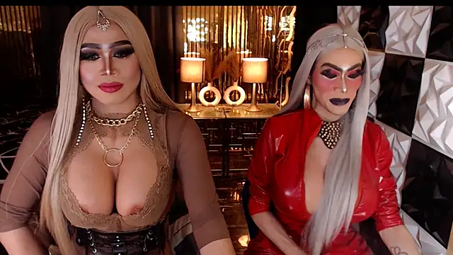 Show de MonstrousCockDiva na webcam