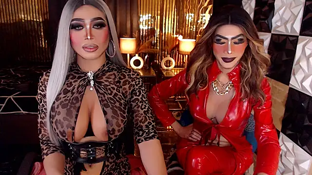 MonstrousCockDiva Webcam Show