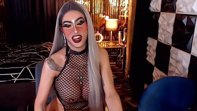 Webkamerová show MonstrousCockDiva