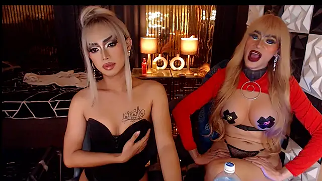 MonstrousCockDiva Webcam show