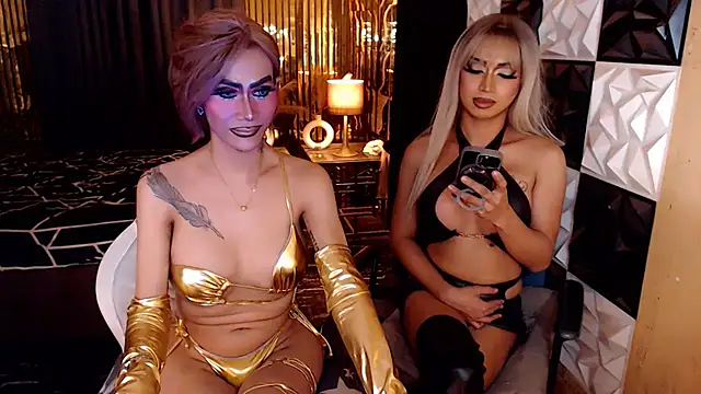 MonstrousCockDiva's Webcam Show